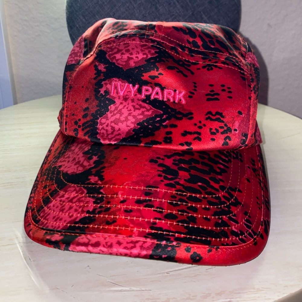 ivy park panel hat. worn once. rare. no tags.